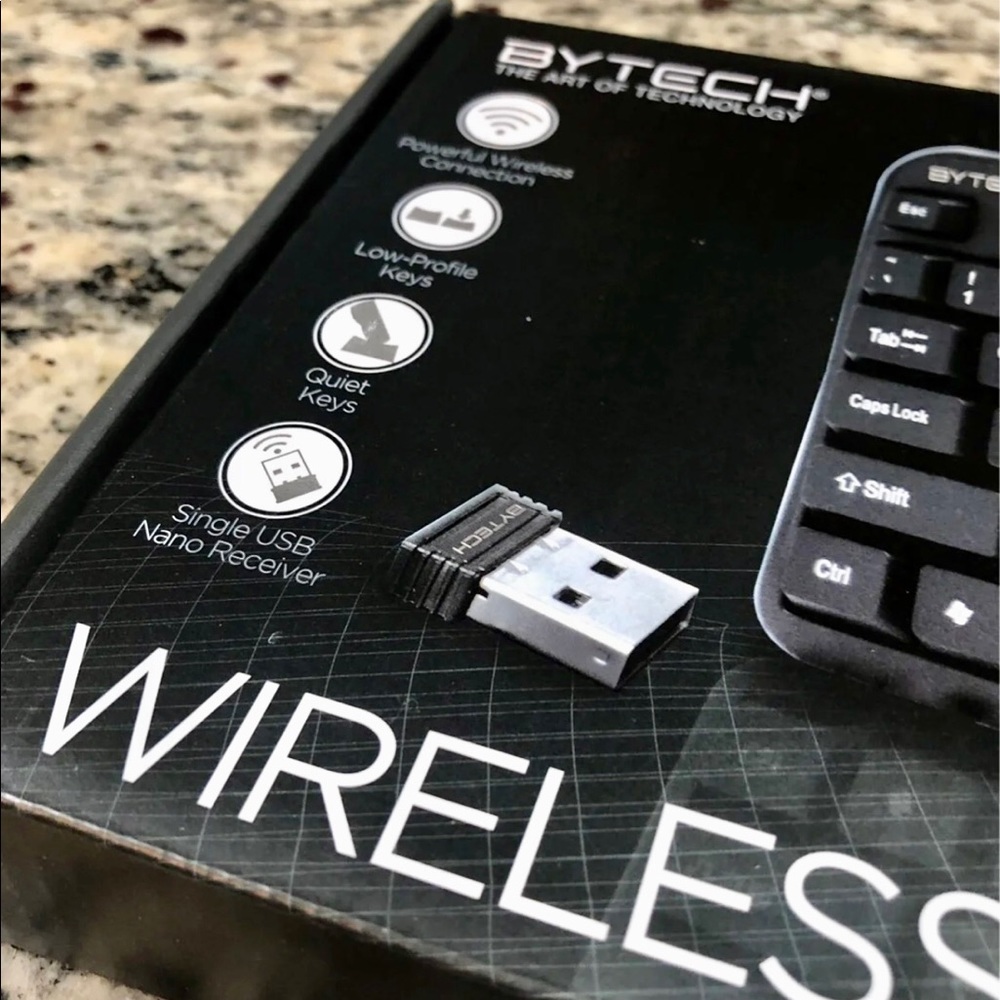 Bytech Wireless KeyBoard - Picture 3 of 8